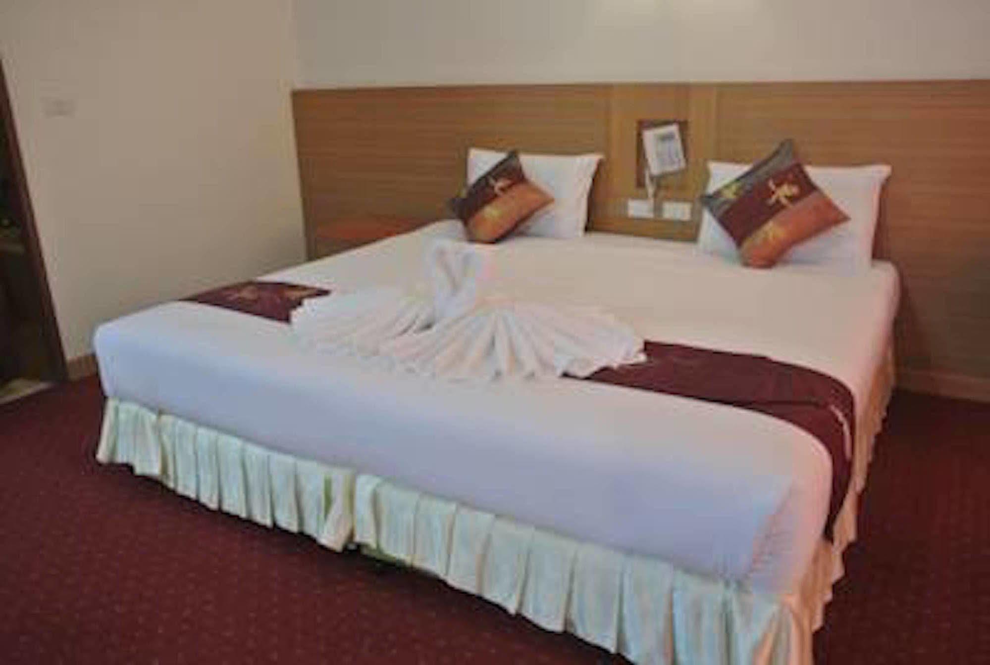 Chaikana Thani Hotel Phatthalung Kültér fotó